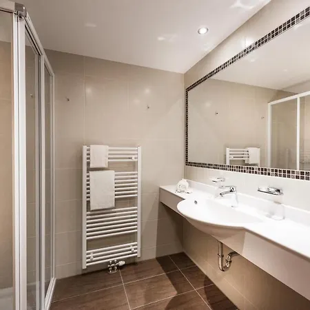 Aktiv- & Gesundheitsresort Gxund - Thermeneintritt Inklusive Hotel apartamentowy 4*