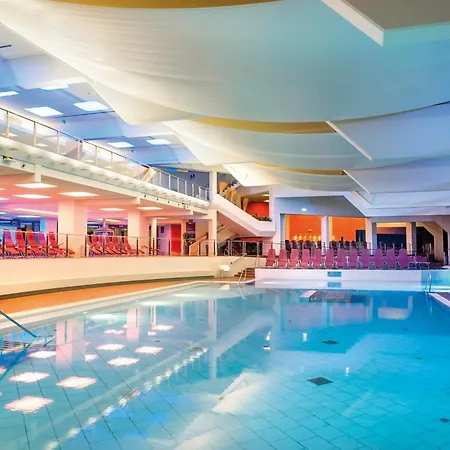 Aktiv- & Gesundheitsresort Gxund - Thermeneintritt Inklusive Hotel apartamentowy Bad Hofgastein