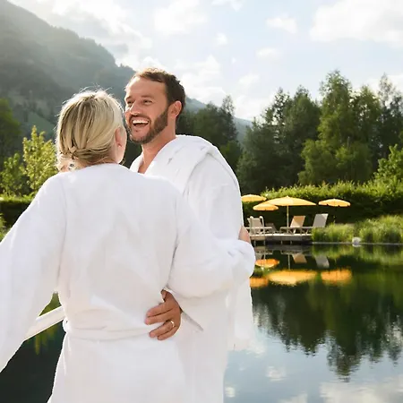 Aparthotel Aktiv- & Gesundheitsresort Gxund - Thermeneintritt Inklusive *