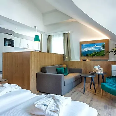 Aktiv- & Gesundheitsresort Gxund - Thermeneintritt Inklusive 4* Bad Hofgastein