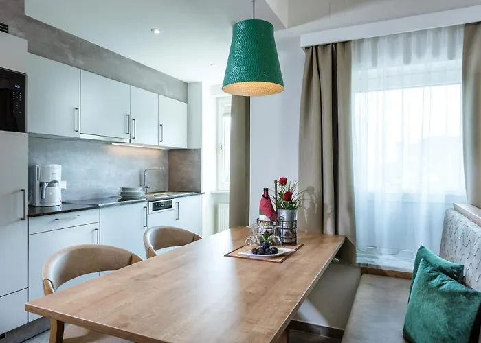 Aktiv- & Gesundheitsresort Gxund - Thermeneintritt Inklusive מלון דירות